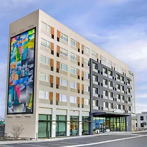 4* Hotel Cambria Airport
