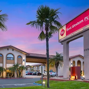 3* Hotel Western Airport & Convention Center